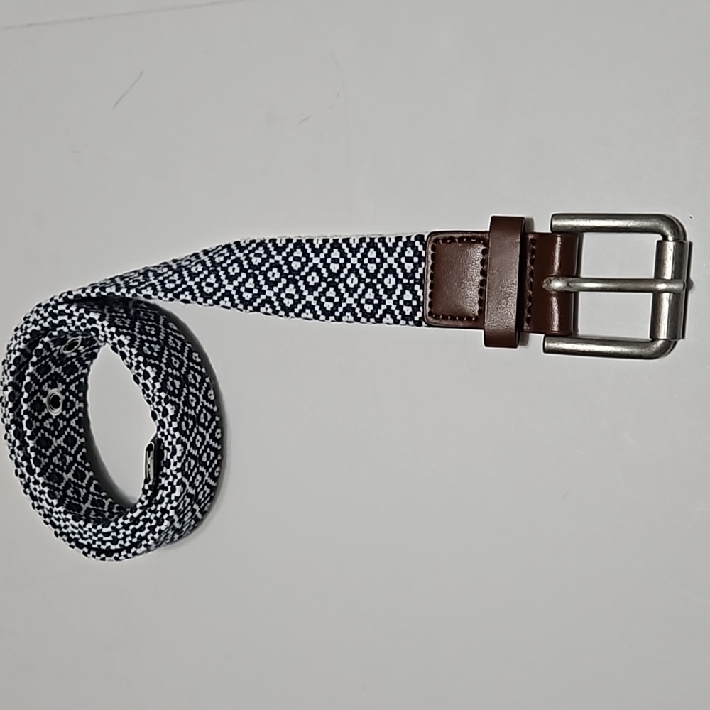 Women's Wide Blue & White Adjustable Belt Waist   32-36 #B-46